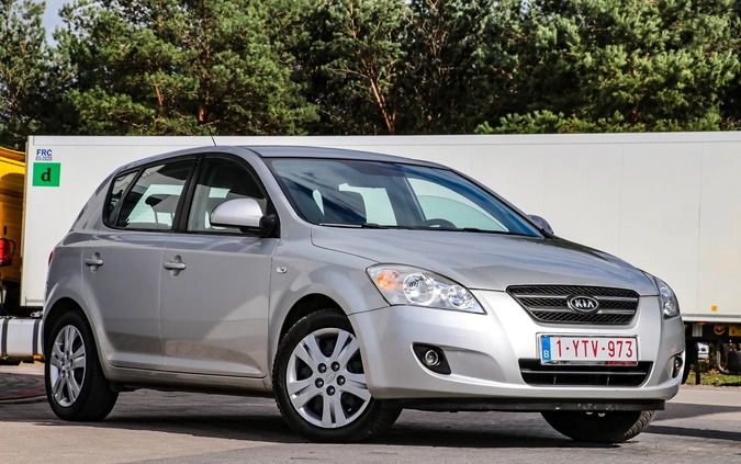 Kia Ceed cena 13900 przebieg: 214435, rok produkcji 2009 z Polanica-Zdrój małe 667